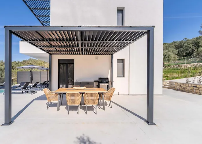 Villa Tina *